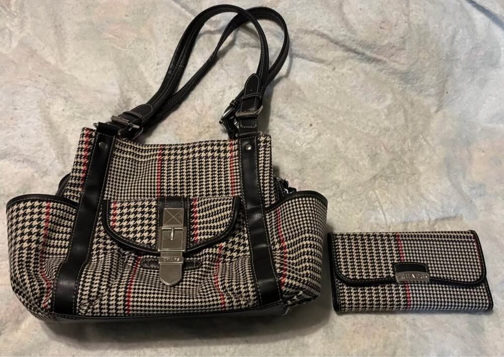 CHAPS Houndstooth Plaid Handbag & Matching Wallet Set Black Red